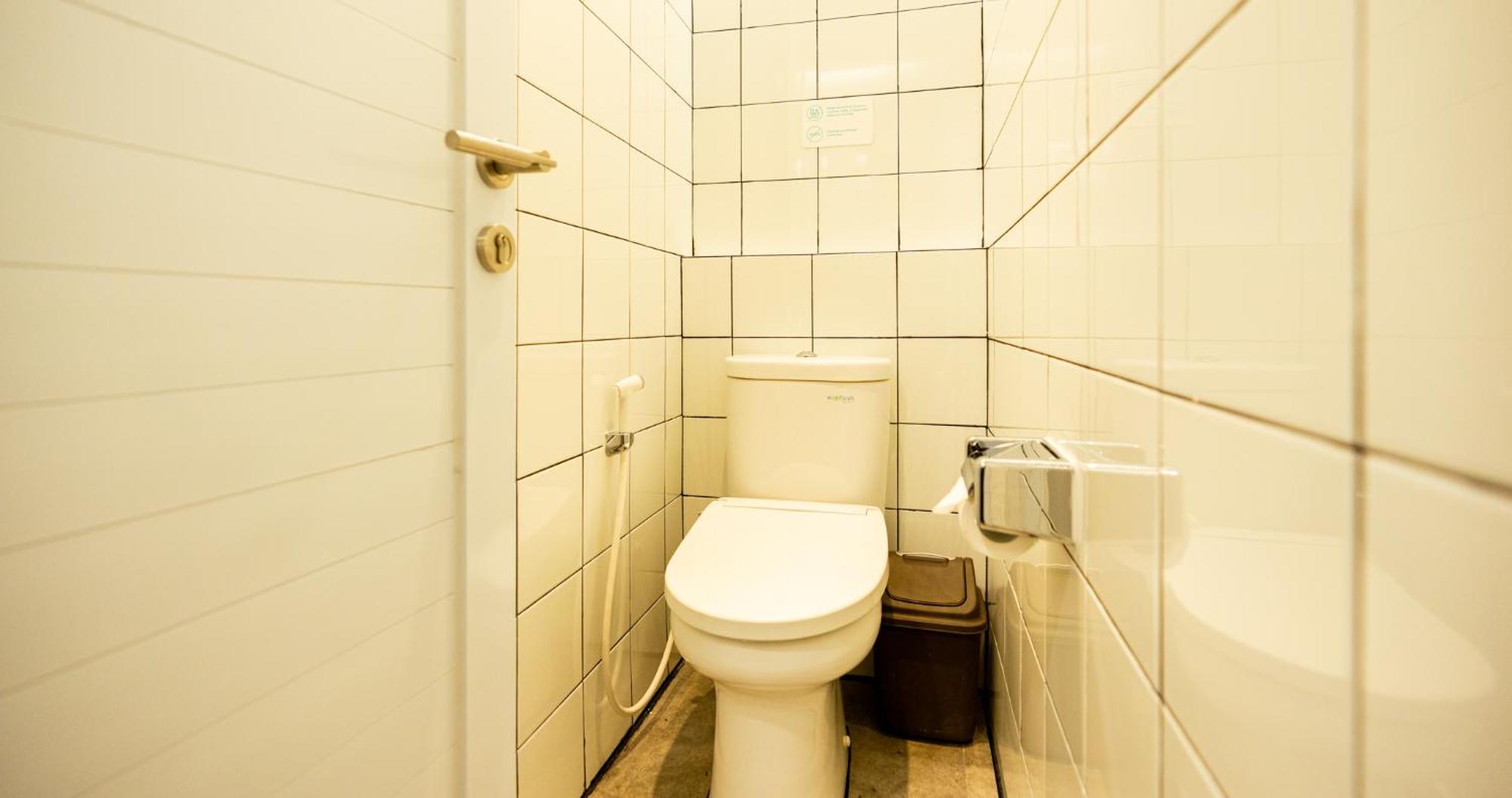 Hotel Bobopod Airport Cbc, Tangerang à Rawalembang Extérieur photo